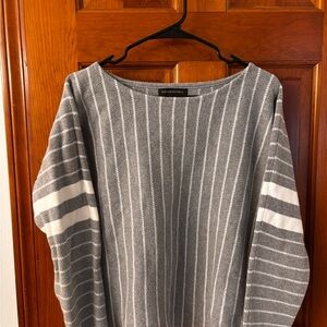 Banana Republic Gray and White Striped Sweater - M